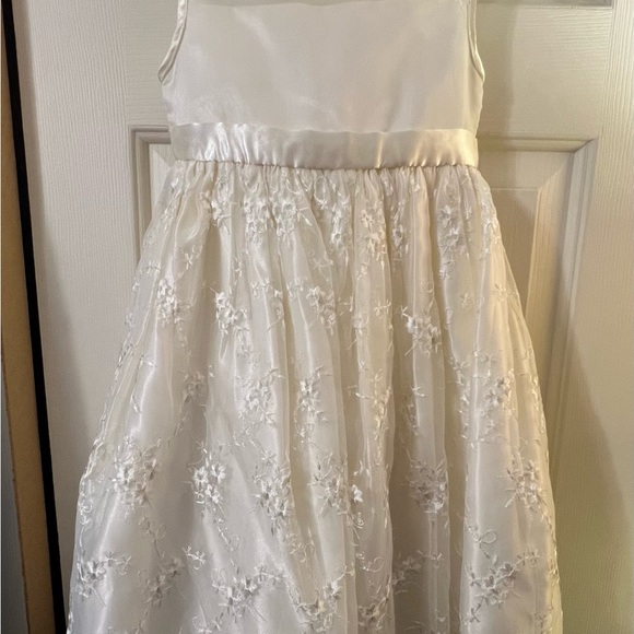 Cinderella Off-White Little Girls Dress with Cardigan Size 3T - Picture 4 of 7